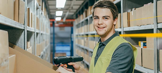 LGI trainee in the warehouse