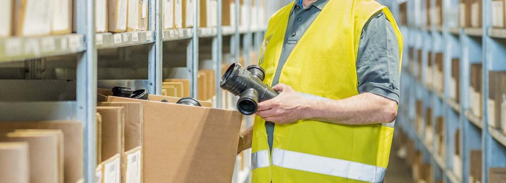 Person takes parts in LGI warehouse | Glossary E